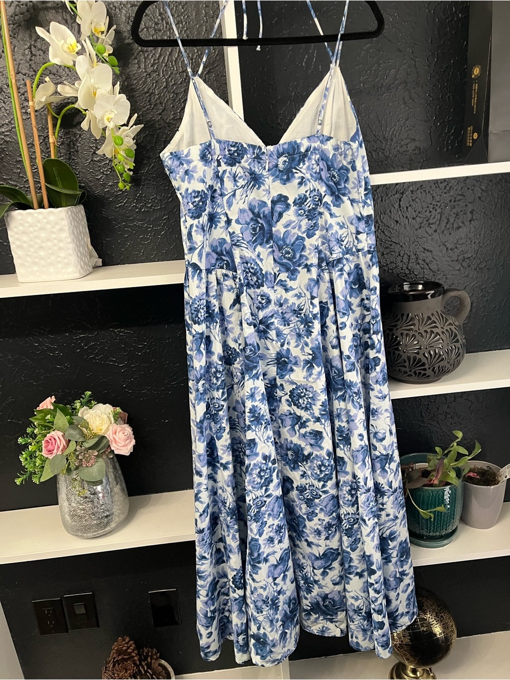 Abercrombie & Fitch White and Blue Floral Midi Dress L - Picture 5 of 7